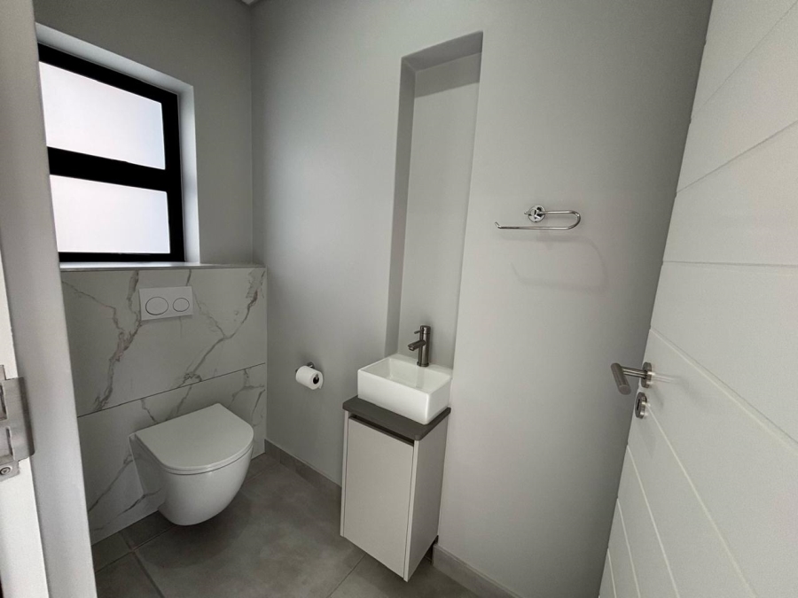 3 Bedroom Property for Sale in Hartland Lifestyle Estate Western Cape